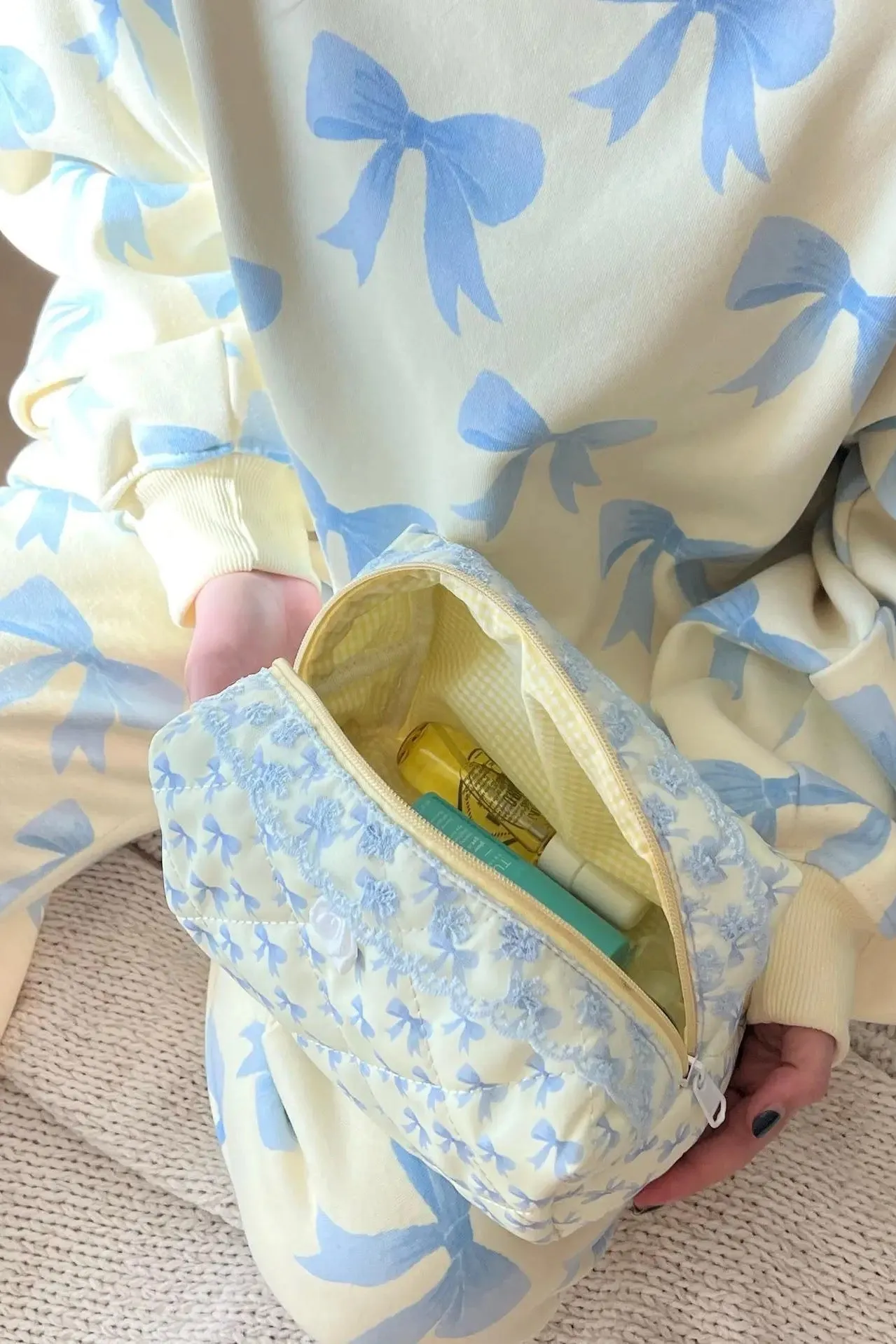 Cosmetic Pouch ~ Blue/Yellow Bow