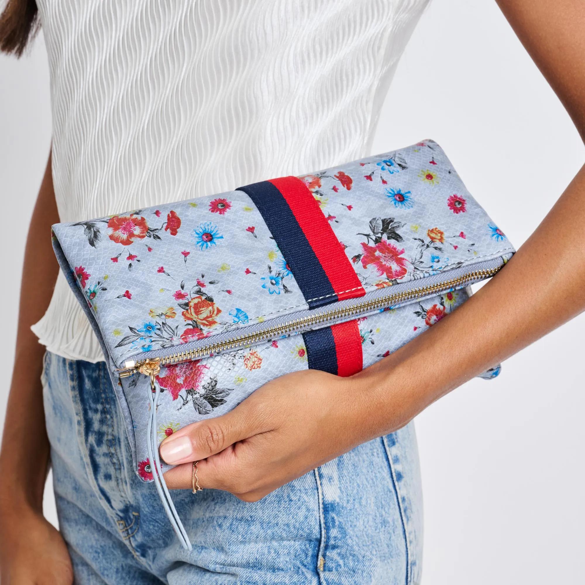 Jules Print Clutch