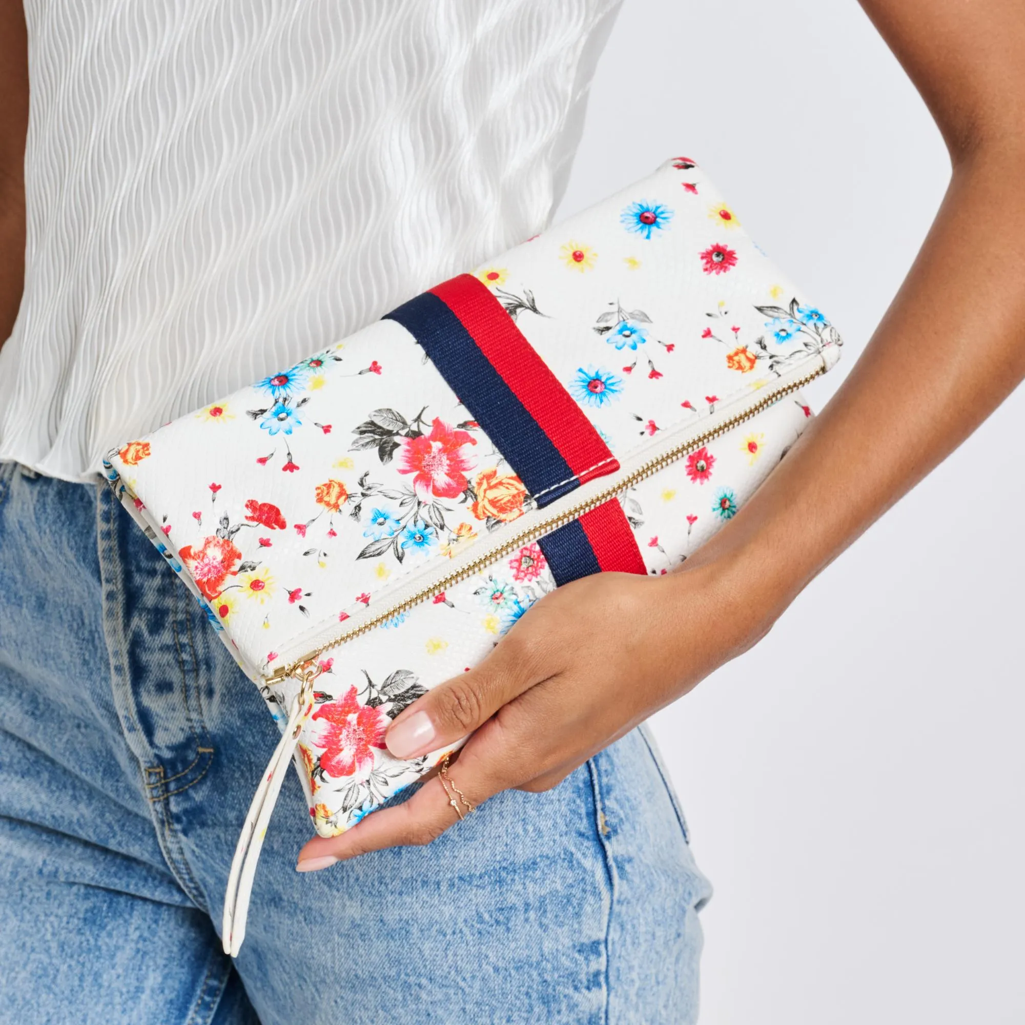 Jules Print Clutch