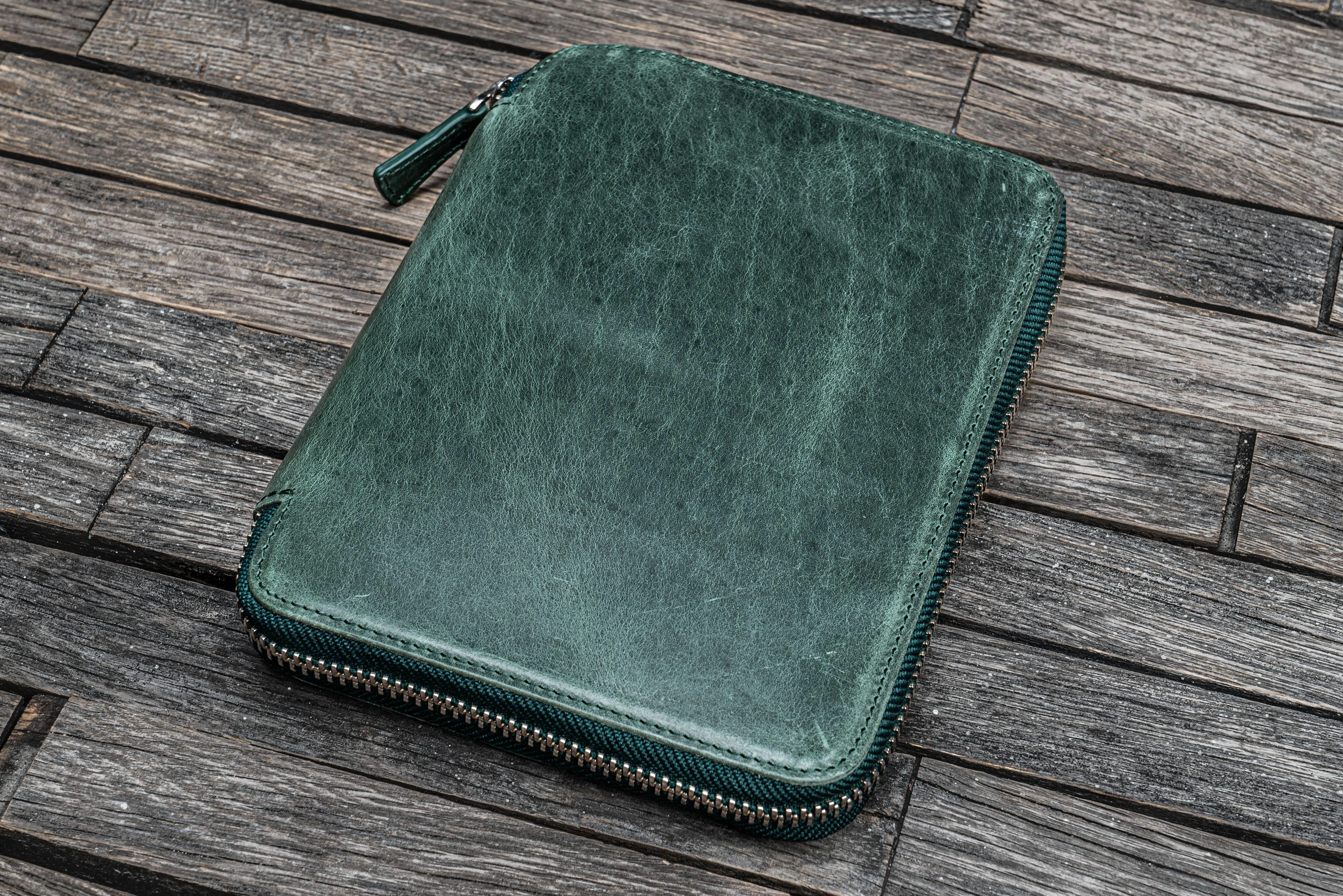 Leather Zippered B6 / B6 Slim Planner Folio - Crazy Horse Forest Green