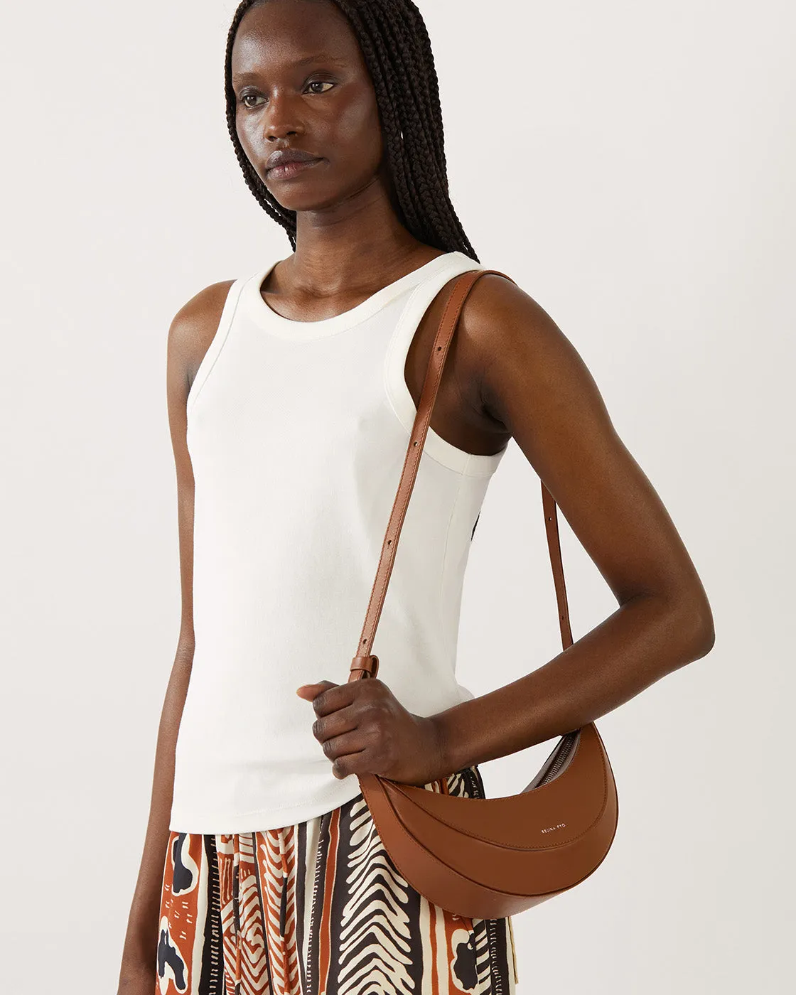 Petite Banana Bag Leather Nappa Tan