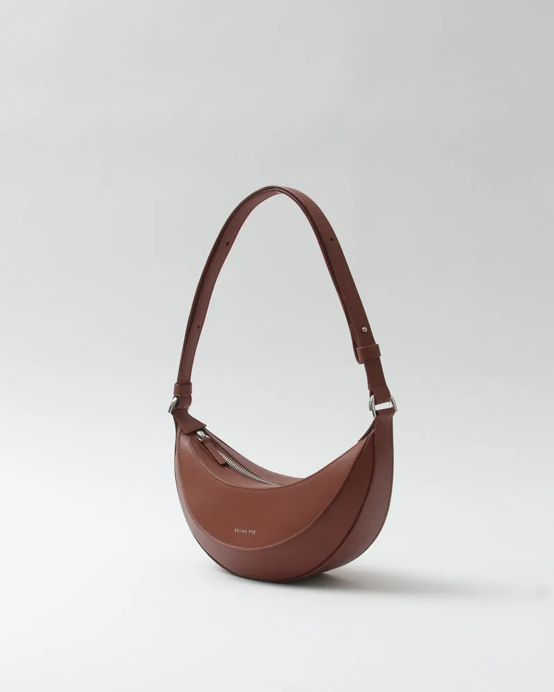 Petite Banana Bag Leather Nappa Tan