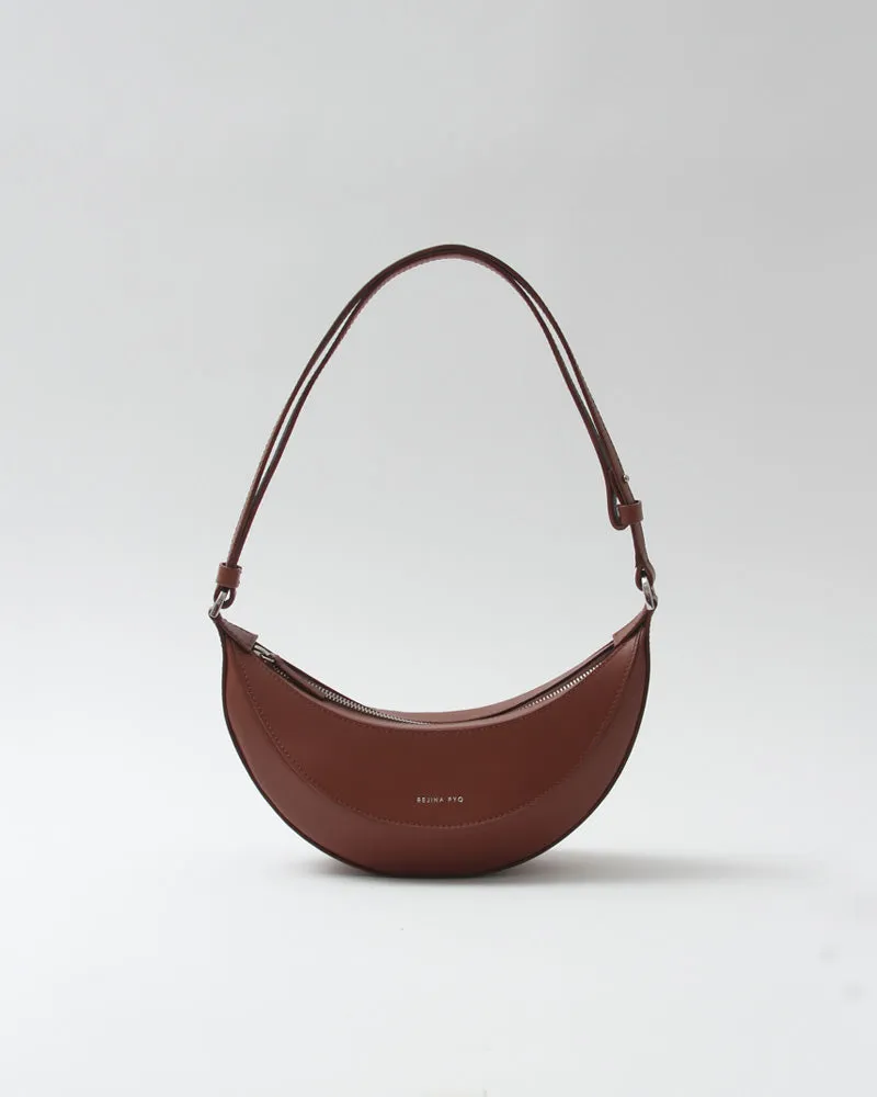 Petite Banana Bag Leather Nappa Tan