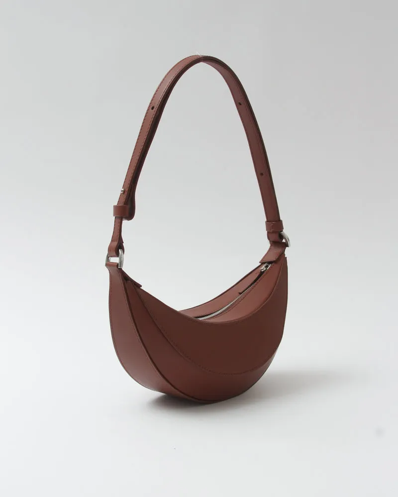 Petite Banana Bag Leather Nappa Tan